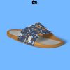 Free Download Slippers Mockup03 Mockup